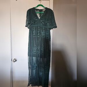 Long green lace dress